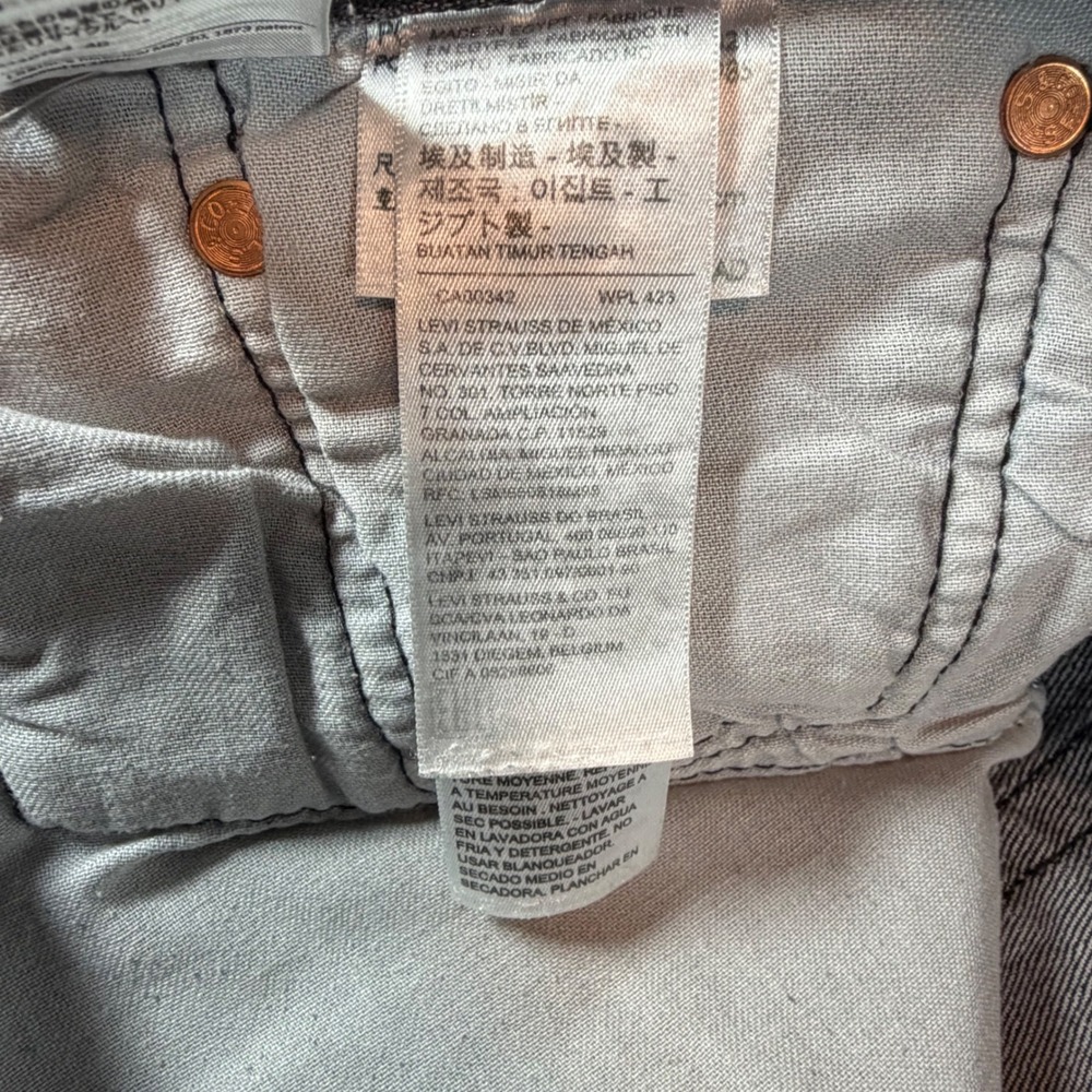 Levi's 501 '93 Straight Jeans Mens 32x32 Washed Black Button Fly Denim - Picture 7 of 12